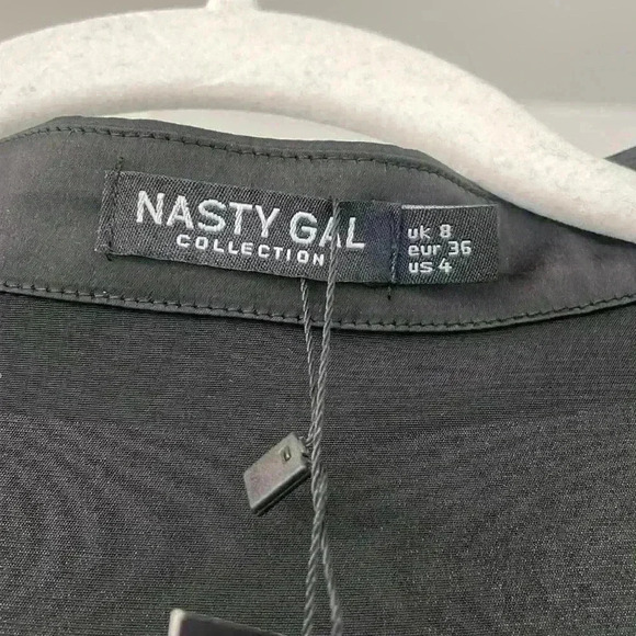 Nasty Gal Black Long Sleeve V-Neck Side Slit Pleated Wrap Side Midi Dress Size 4 - Picture 6 of 9